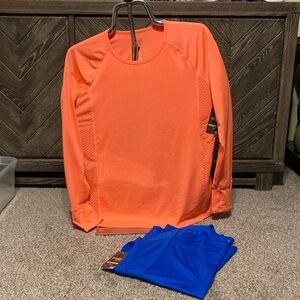 Danskin Now Orange and Blue Performance Fitted long sleeve Tops